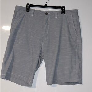 Travis Mathew Shorts Light weight Gray Size 38